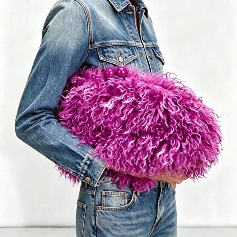 Women Kisslock Faux Fur Furry  - огляд і ціна Women Bags Grey