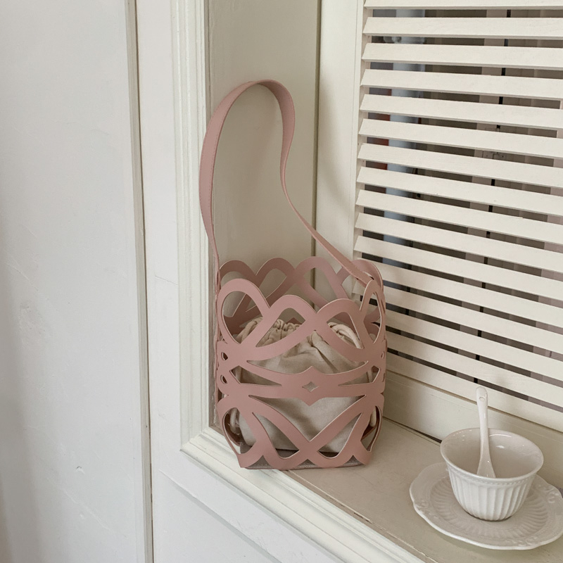 Summer New Hollow Out PU Woven - огляд і ціна Women Bags Designer Sale